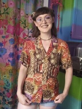 Vintage 90's Vibrant Abstract Print Tropical Vibe ButtonUp Shirt By Block Island